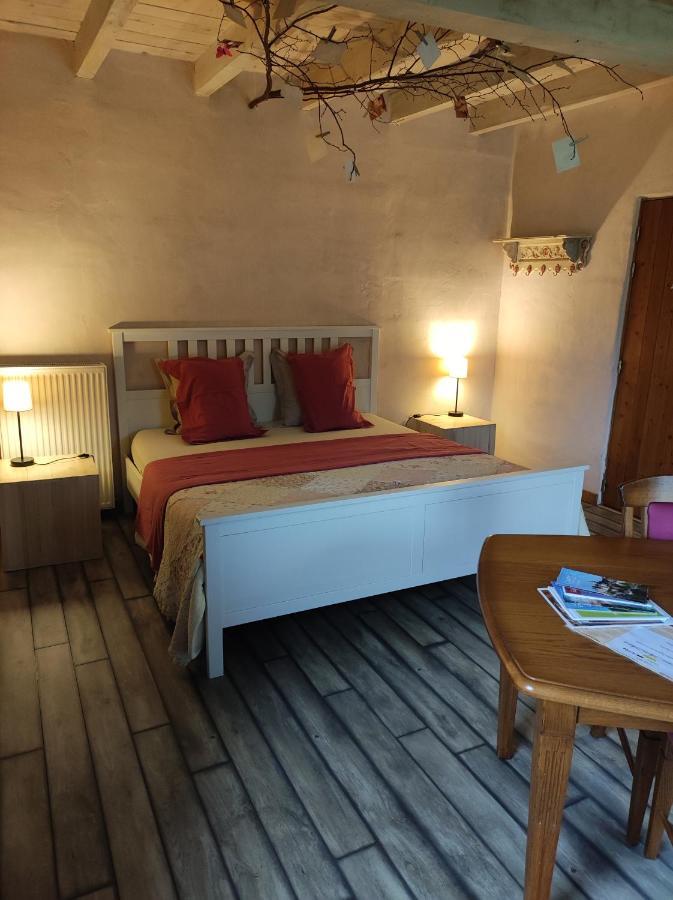 Bed and Breakfast Les 5 Petits Lapins Bar Exteriér fotografie