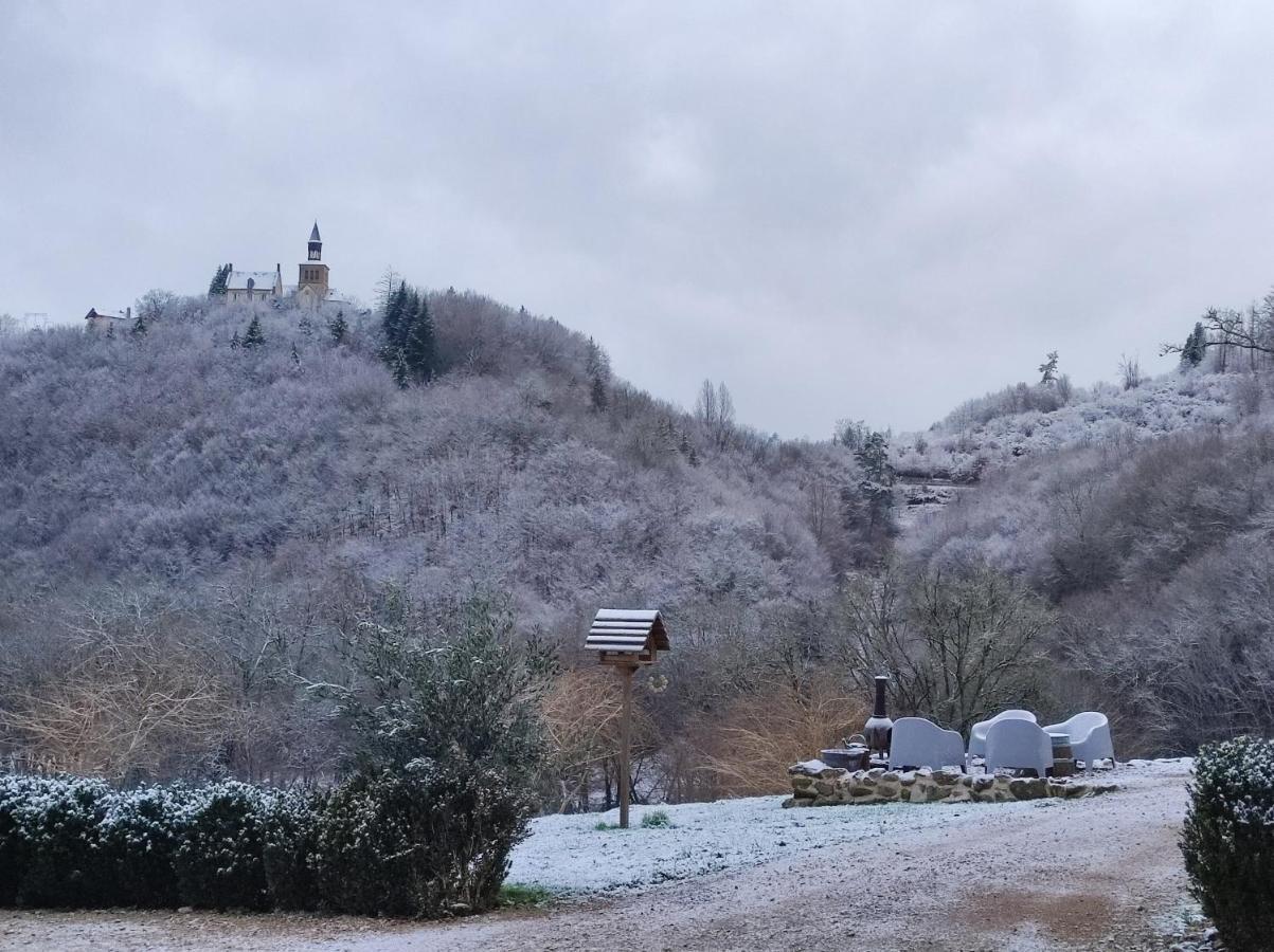 Bed and Breakfast Les 5 Petits Lapins Bar Exteriér fotografie