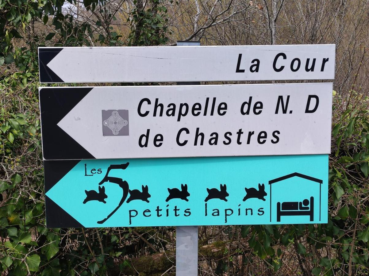 Bed and Breakfast Les 5 Petits Lapins Bar Exteriér fotografie